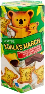 Lotte Koala's March Cookie with Chocolate Cream