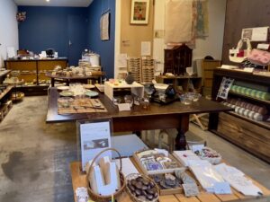 Traditional Japanese Crafts Making Experience in Tokyo